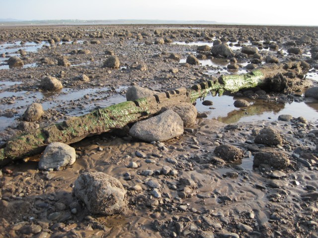 The ship's keel at low water Spring tide, May 2015